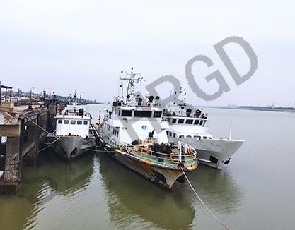 某地渔政执法船一批417X326